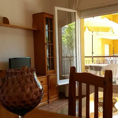 Les Palmeres Apartmán *
